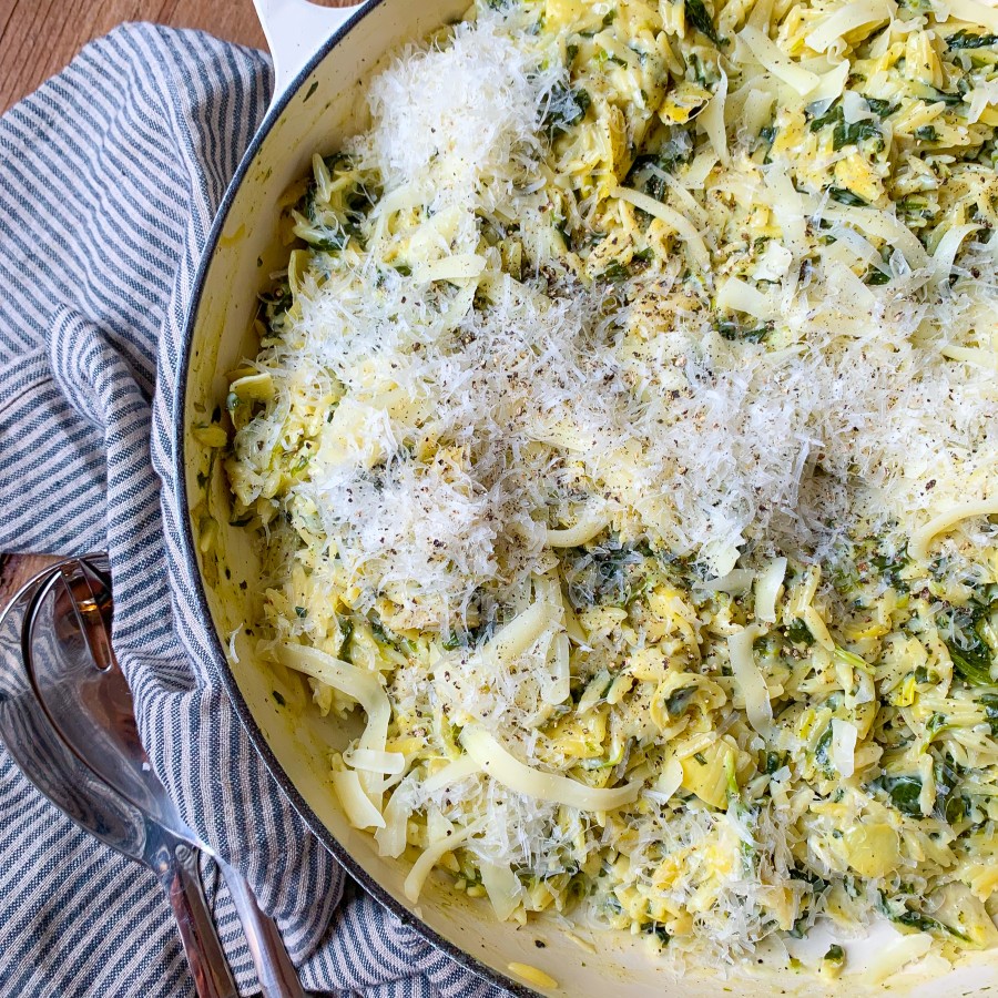 One Pot Creamy Orzo with Spinach and Artichokes