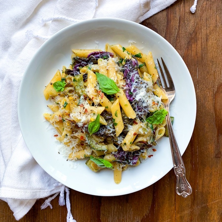 Veggie Pasta with Zucchini and Red Kale