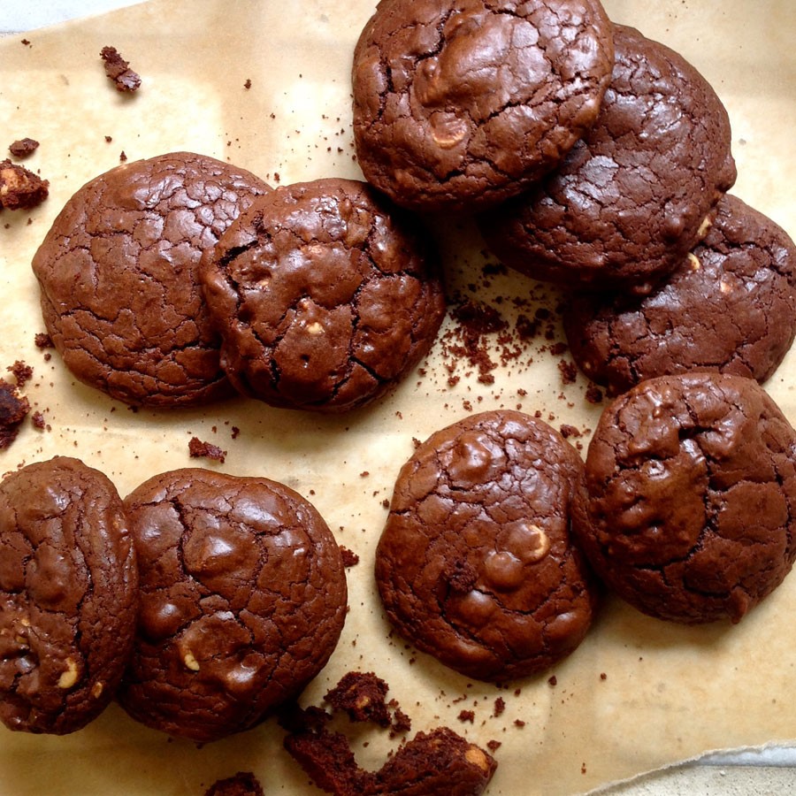 Dark Chocolate and Peanut Butter Chip Cookies