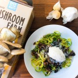 Zoodles with Garlic Mushrooms and Ricotta 